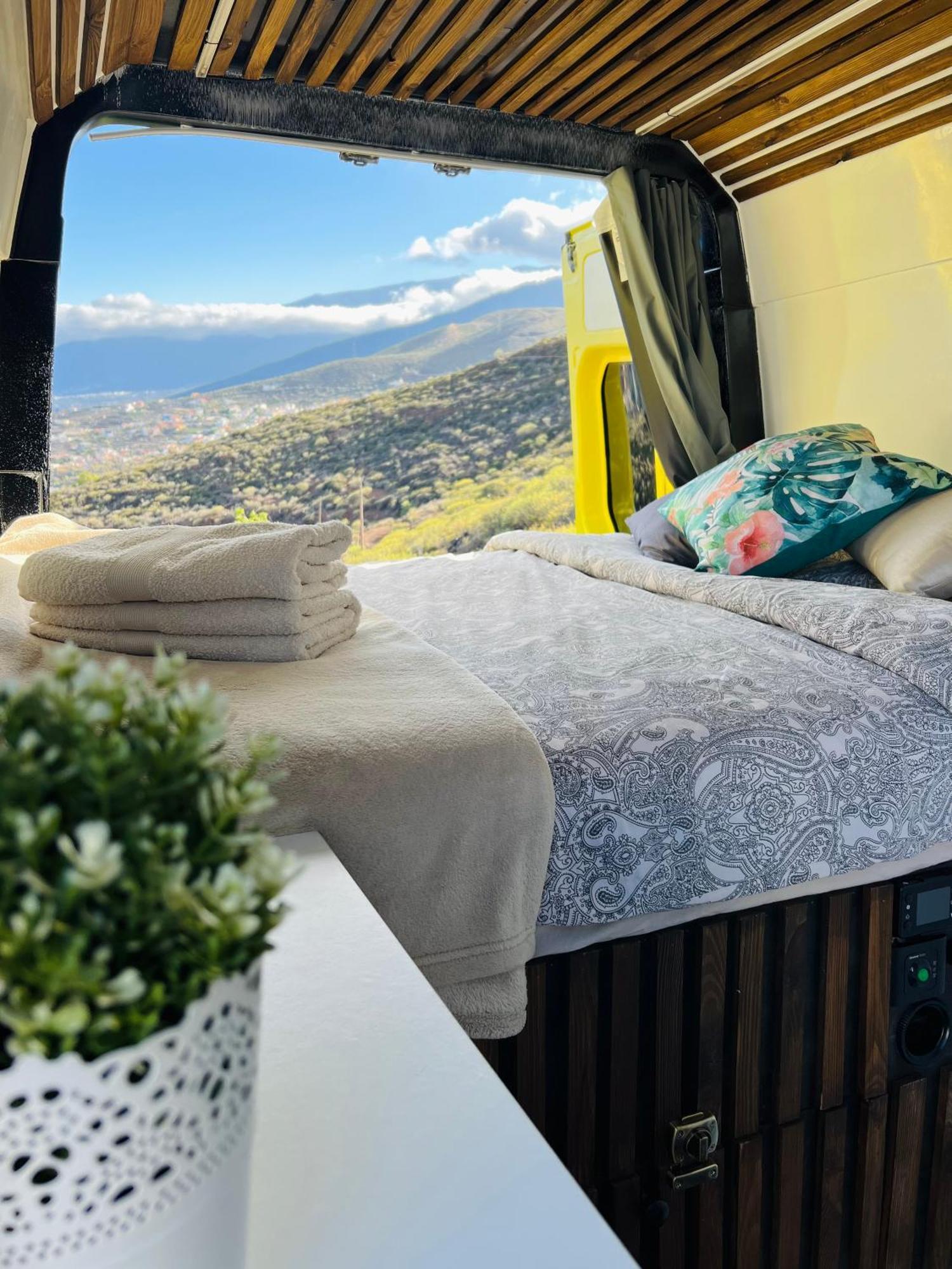 On Road- Feel Freedom With Campervan! Guincho  Екстериор снимка